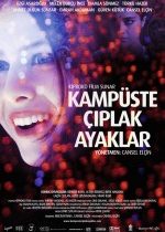 Kampüste Çıplak Ayaklar