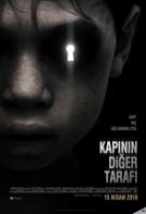 Kapının Diğer Tarafı